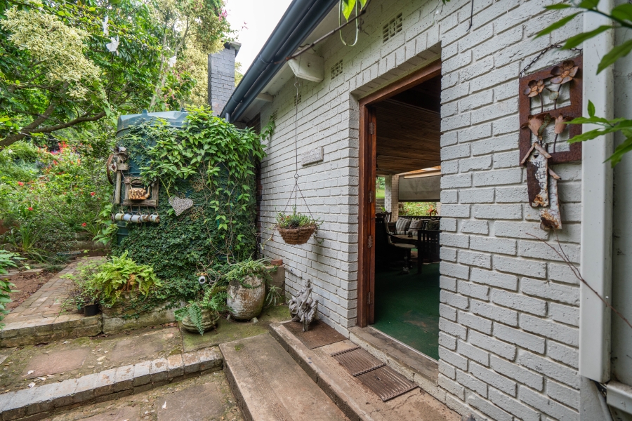 4 Bedroom Property for Sale in Bathurst Eastern Cape